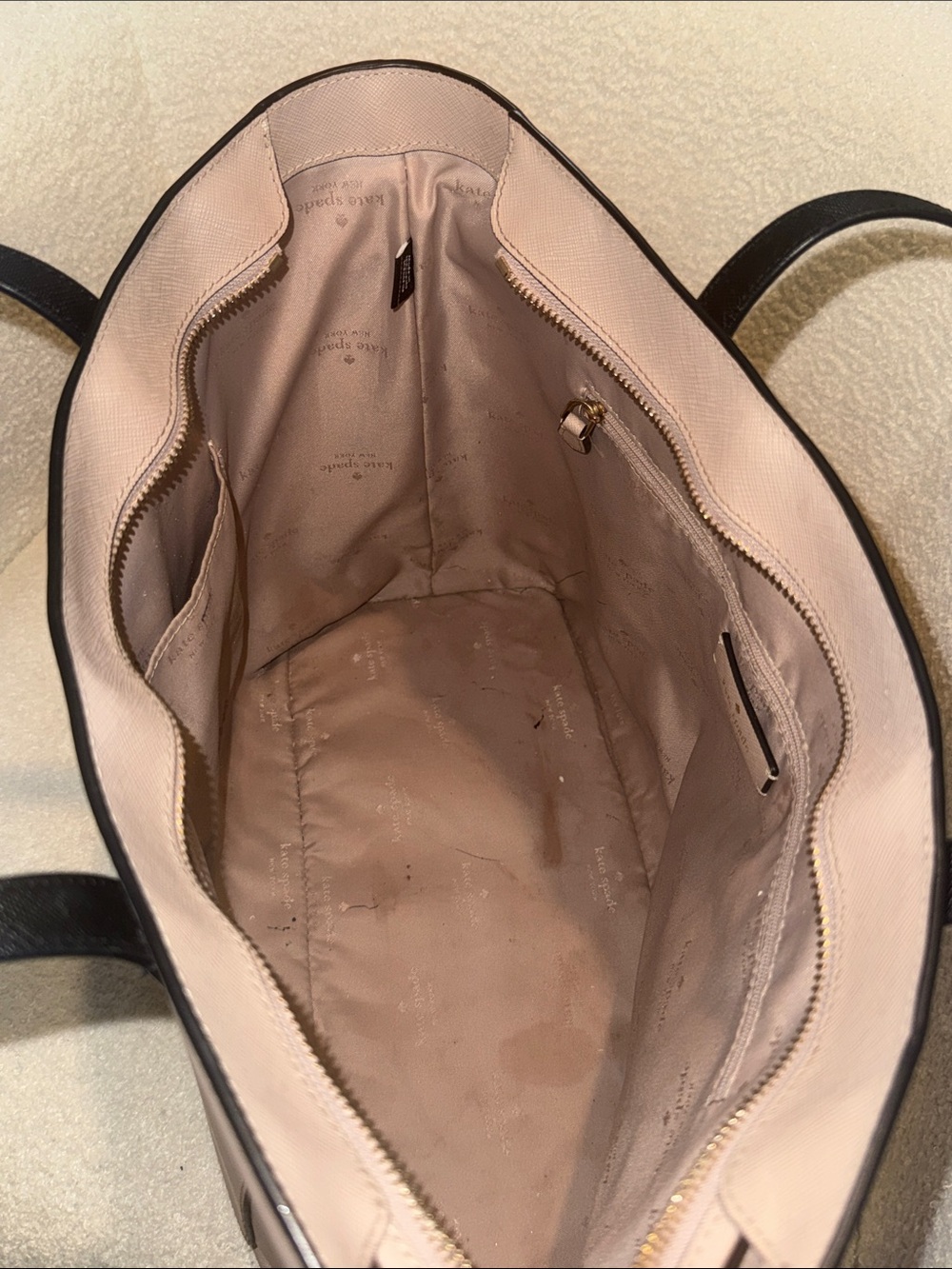 kate spade ♠️ Cream Tote with black Straps - Picture 11 of 15